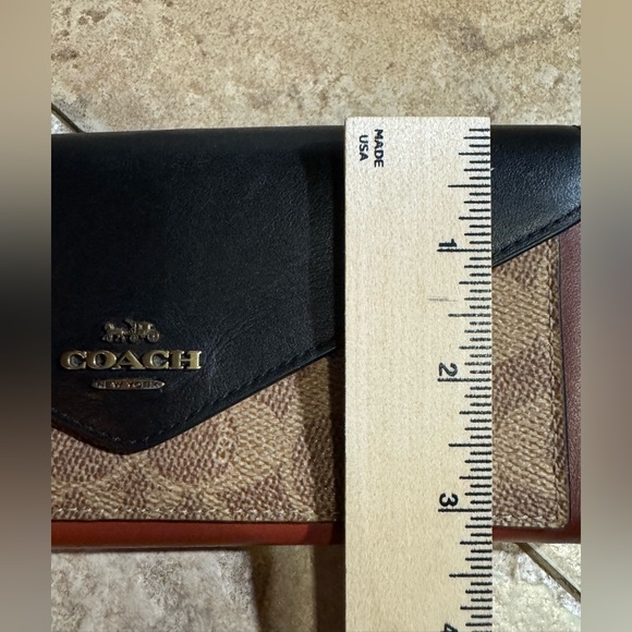 Coach Color-Block Slim Envelope Wallet - Picture 2 of 13